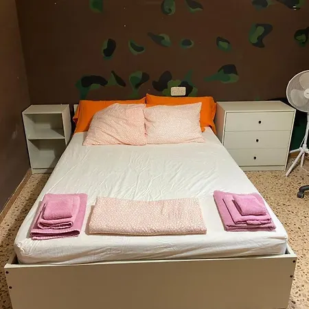 Apartamento Centric , Climatizado Y Con Wifi .